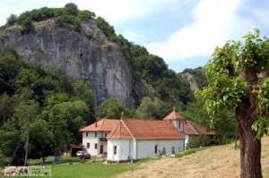 manastir vratna